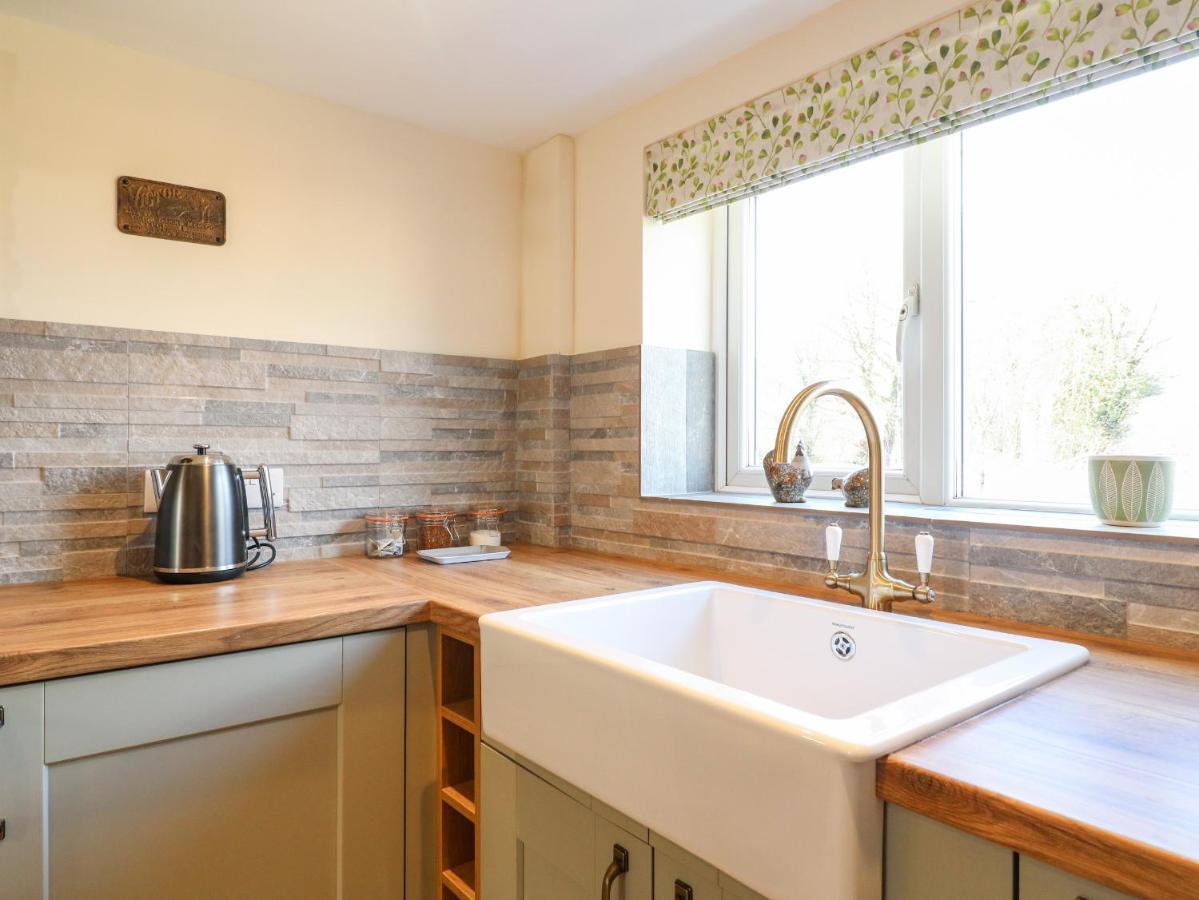 Tolldish Cottage Stafford Esterno foto