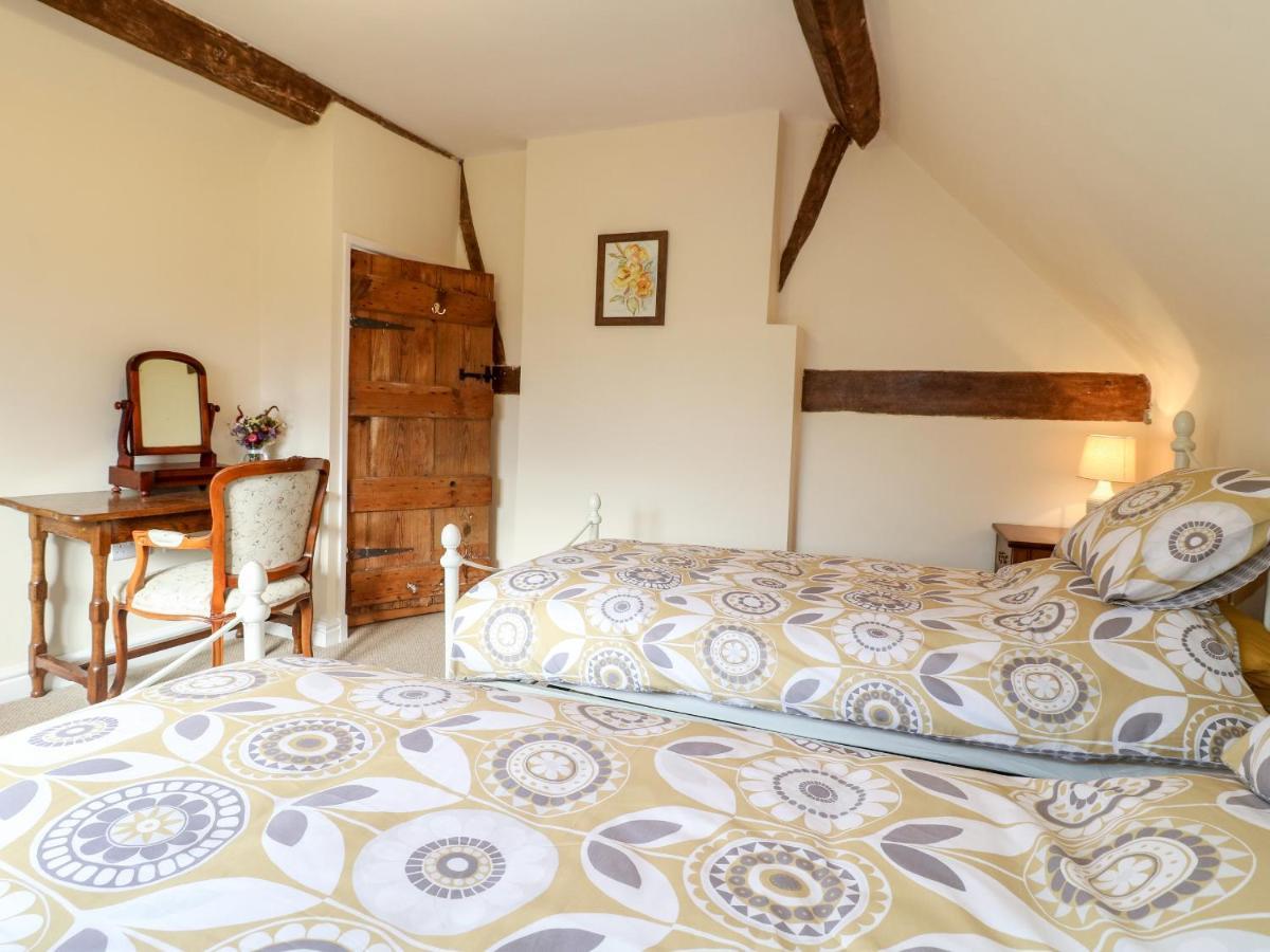 Tolldish Cottage Stafford Esterno foto